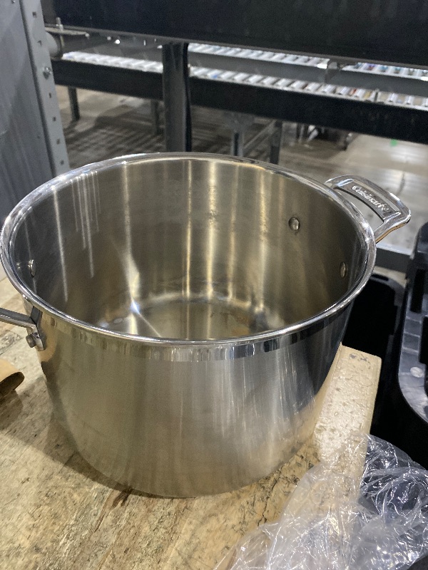 Photo 1 of **STAINED** Cuisinart MCP66-24N MultiClad Pro Triple Ply 8-Quart Skillet, Stockpot w/Cover