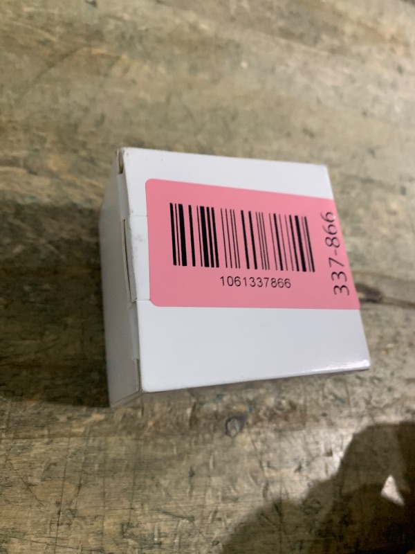 Photo 1 of 1.25" Flag Pole Rings, Aluminum Alloy Flagpole Rings 360° Rotating Anti Wrap Flag Mounting Ring, Spinning Flag Pole Clips with Carabiner for 1.02-1.25 Inch Diameter- Pack of 2 (Matte Silver)