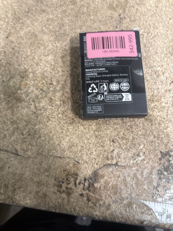 Photo 1 of 2026 Windshield Crack Repair Kit,Latest Upgraded Glass Crack Repair Kit,5MinQuick-Glass Repair Liquid,Long-Lasting for Windshields, Mirrors, Windows,All Crack Types Windshield Repair Kit (black).