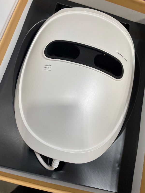 Photo 1 of *** MASK ONLY *** LED Face Mask Light Therapy, Red Light Therapy for Face, 4 Modes with Red, Blue, Near-infrared and Dual Red & Blue Lights for Anti-Aging, Reduce Acne and Blemish Repair, 256 LEDs, Rechargeable Remote