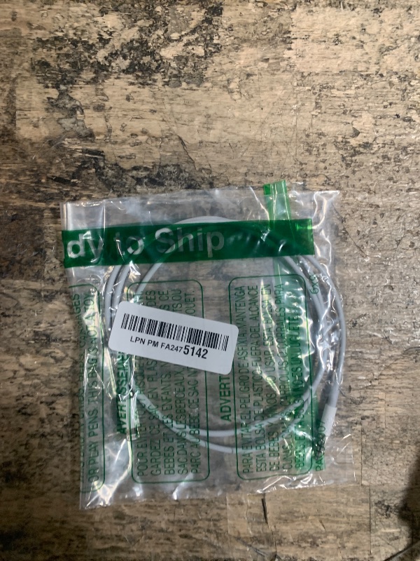 Photo 1 of (Apple MFi Certified) iPhone AUX Cord,Lightning to 1/8 Inch Audio Cable,3.3ft, Headphone Jack Adapter Male Aux Stereo Audio Cable Compatible for iPhone 14/13/12/11/XR/X/8/7 (White)