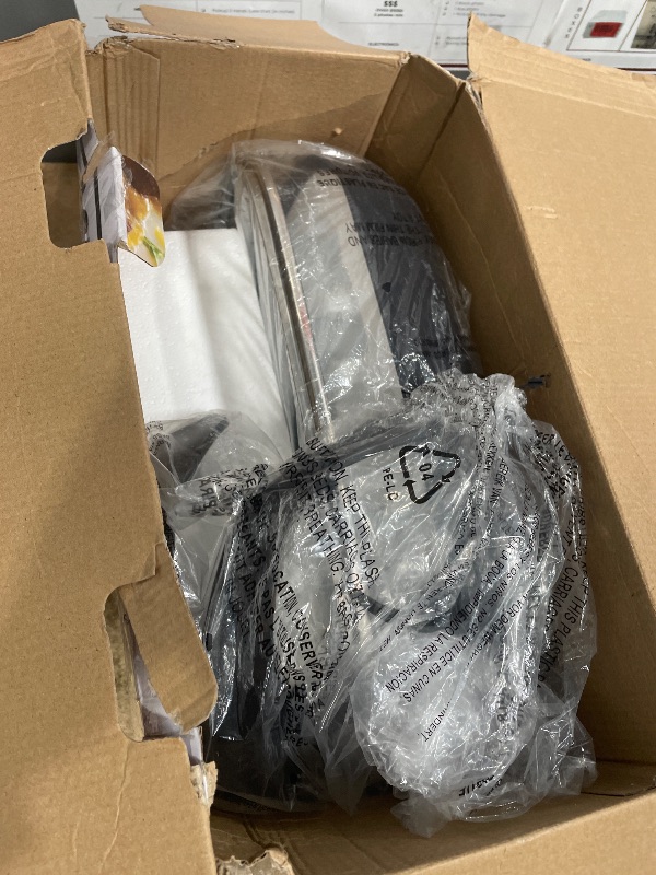 Photo 1 of ***(PARTS ONLY/ MINOR DAMAGE/ NON FUNCTIONAL)***BLACK+DECKER Electric Skillet, Variable Temperature Control, Nonstick Cooking Surface, Dishwasher Safe, Tempered Glass Lid, 12"x15"