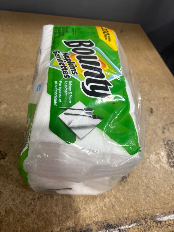 Photo 1 of ***200CT ONLY***Bounty Paper Napkins, White