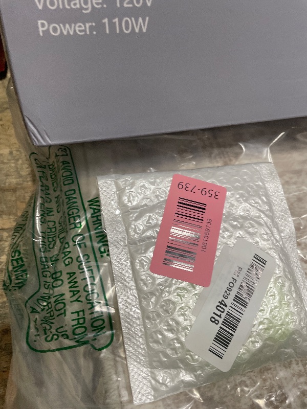 Photo 1 of Sevomie 4pcs Replacement Grippers Compatible with Swiffer Sweeper 3D Replacement - Green