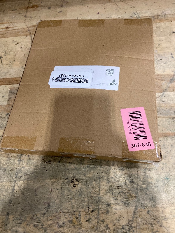 Photo 1 of 36pcs Snowflakes-Christmas Tree Decorations, Snowflake Ornaments for Tree, Plastic Glitter White Snow Flakes Ornaments, Christmas Indoor Winter Wonderland Decor