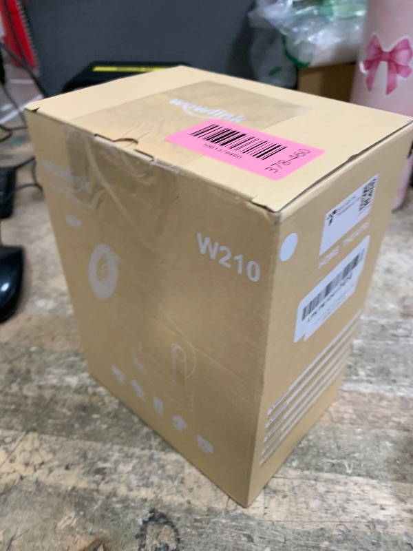 Photo 1 of [Built-in Apps & 2026 Upgraded] Mini Projector with WiFi 6 and Bluetooth 5.4 Support 4K 1080P Auto Keystone 180° Rotatable Projector Portable Compatibile with HDMI/TV Stick/Memory Stick/Laptop, White