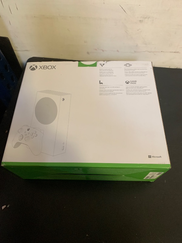 Photo 1 of Xbox Series S - All Digital Gaming Console - 512GB SSD - Includes Wireless Controller - 120FPS (Renewed Premium)