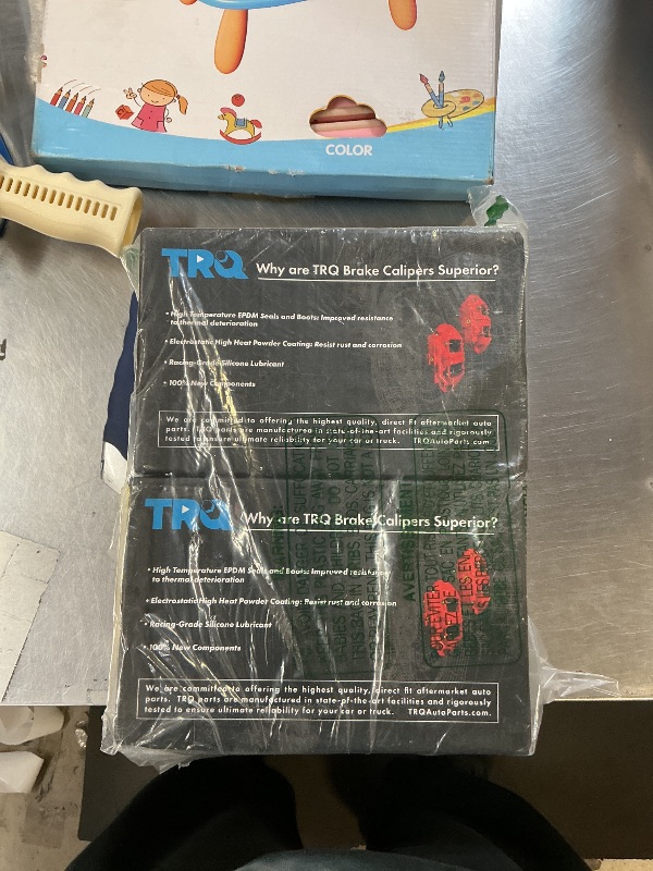 Photo 1 of TRQ Performance Rear Driver and Passenger Side Brake Caliper Set Compatible with 00-01 Audi TT; 03-05 TT with 239mm Diameter Rear Rotors; 02 TT with 232mm Diameter Rear Rotors; 00-01 TT Quattro