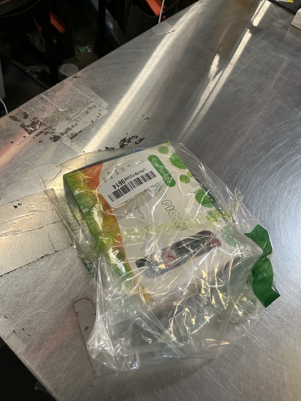 Photo 1 of 100Pcs 5" Christmas Cocktail Picks, Xmas Tree Snowman Snowflake Christmas Theme Decoration Toothpicks Skewers for Appetizer Charcuterie Board Accessories Food Garnish, Xmas Themed Party Decorations