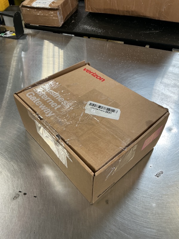 Photo 1 of Belkin Thunderbolt 4 Docking Station with 90W Power Delivery for MacBook & Windows - 8K/Dual 4K Display, Thunderbolt 4 Cable, HDMI, Ethernet, SD & Audio Ports, Gray