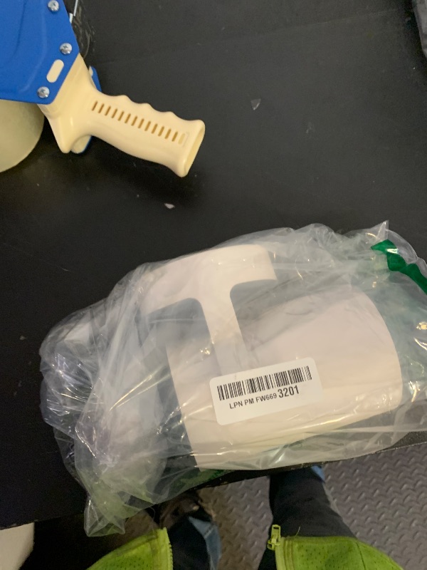 Photo 1 of [Electric Focus]Mini Portable Projector with 4K Support, Bluetooth 5.4 WIFI6, 5watt Sound Base Speaker, 260 ANSI, Android 11, 210° Rotation , Auto Keystone Correction Video Projector HY300 PLUS