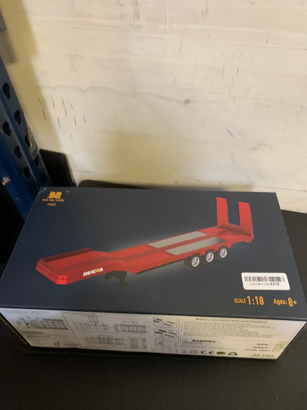 Photo 1 of wheelfun US in Stock, Plastic Semi Trailer Flatbed 1502 for 1/18 Remote Control Tractor Truck Huina 1501 Electronic Support Legs Tail Board Hobby Grade Model for Birthday Gift(Red)