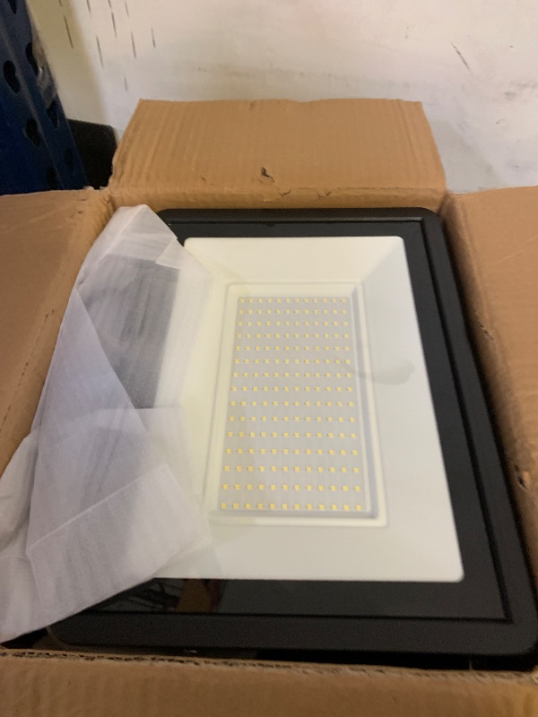 Photo 1 of MUCLUD 4Pack LED Flood Light Outdoor,250W LED Work Light 25500lmwith 6FT US Plug,IP66 Waterproof Exterior Security Lights,6000K Daylight White Outside Floodlights Slim Design for Playground Yard