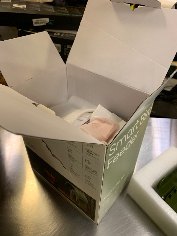 Photo 1 of Smart Bird Feeder with Camera, 2.5K UHD Bird Feeder Camera Solar Powered, Sensitive AI Identification, Instant Alerts Capture Video, IP66 Waterproof for Outdoor, Ideal Gift, Green