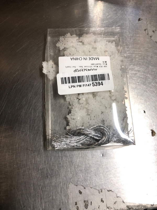 Photo 1 of 100pcs Small Snowflakes for Craft, White Glitter Resin Mini Snowflake Ornament Christmas Decorations for Christmas Embellishments Xmas Tree Winter Party DIY Craft Decor