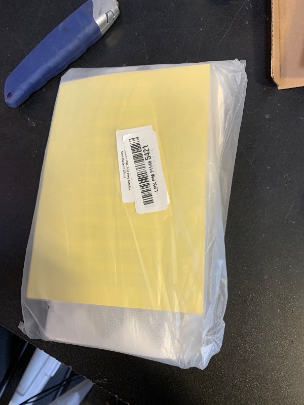 Photo 1 of (200Pcs)100pcs Translucent Plastic Bags/Bakery Bags with 100pcs Hand made Stickers for Cookie Cake Chocolate Candy Snack Wrapping Good for Bakery Party Supplies