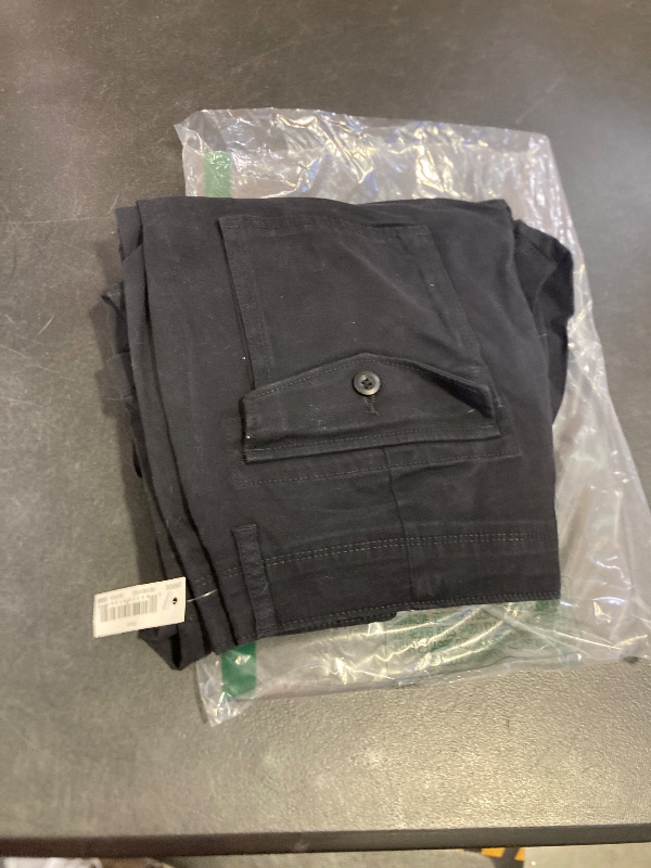 Photo 1 of Amazon Essentials Men's Slim-Fit Stretch Cargo Pant (Available in Big & Tall), Black, 34W x 34L