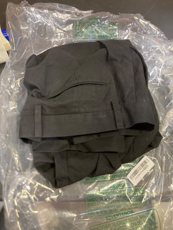 Photo 1 of Amazon Essentials Men's Straight-Fit Wrinkle-Resistant Flat-Front Chino Pant, Black, 33W x 30L