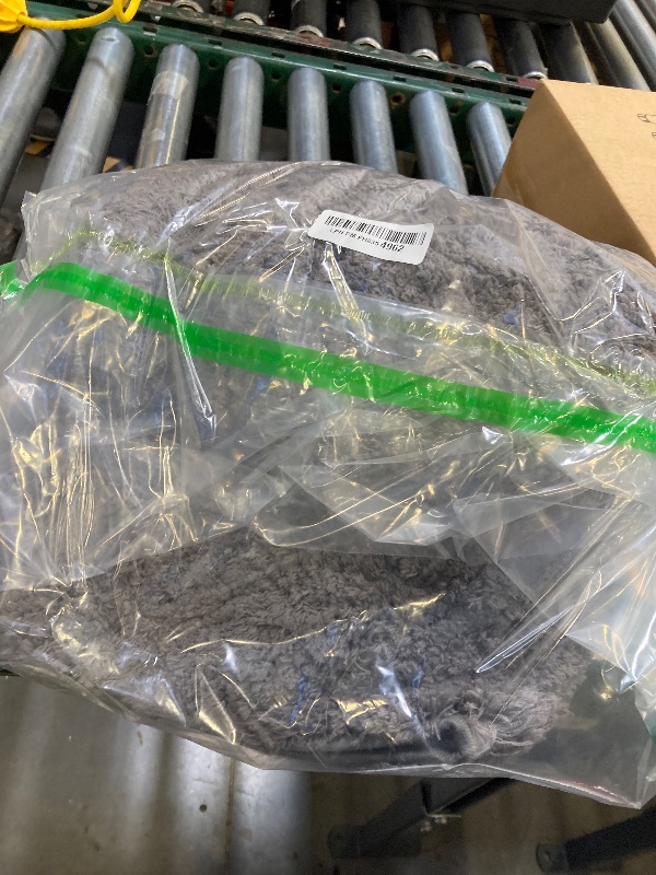 Photo 1 of 3 Pieces Luxury Bathroom Rug Set with U-Shaped Toilet Rug, Non-Slip Rubber Bottom, Thick Microfiber Fluffy Plush, Water absorption, Quick Dry, Ultra Soft, Bath Mats for Bathroom, Tub(Dark Grey)