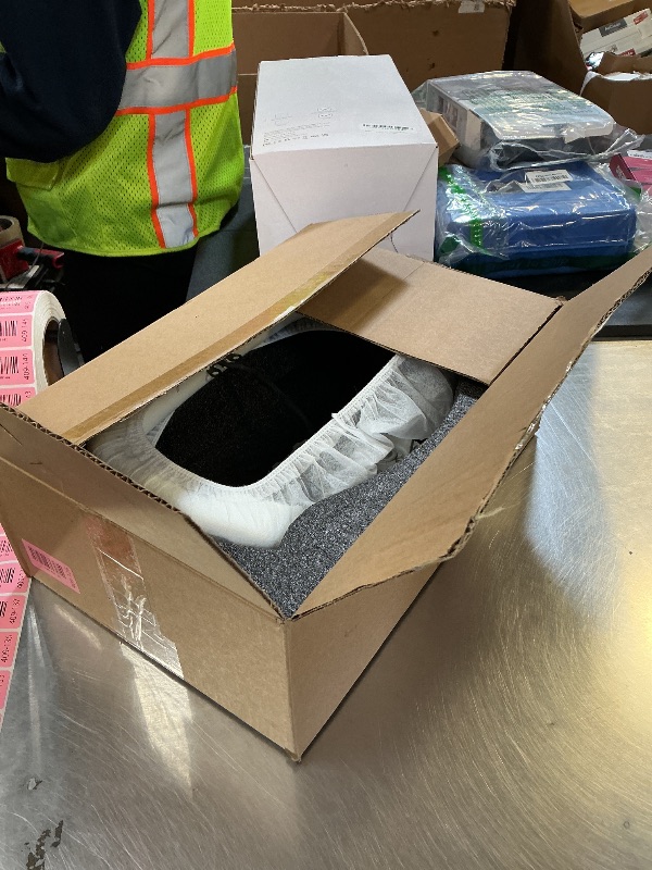 Photo 1 of Tesstudio 2025 Tesla Model Y Juniper Yoke Steering Wheel Personalized Yoke Steering Wheel, White Nappa Leather with Side Matte Carbon Fiber with Heating Function