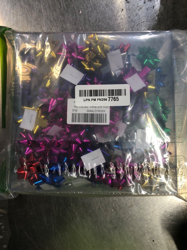 Photo 1 of 100 Pcs Gift Bows 1.5 Inch Christmas Gift Bows Mini Gift Wrap Bows Metallic Star Bow Multicolor Adhesive Presents Bows for Christmas Holiday Wedding Birthday Party Decorations DIY Gift Wrapping