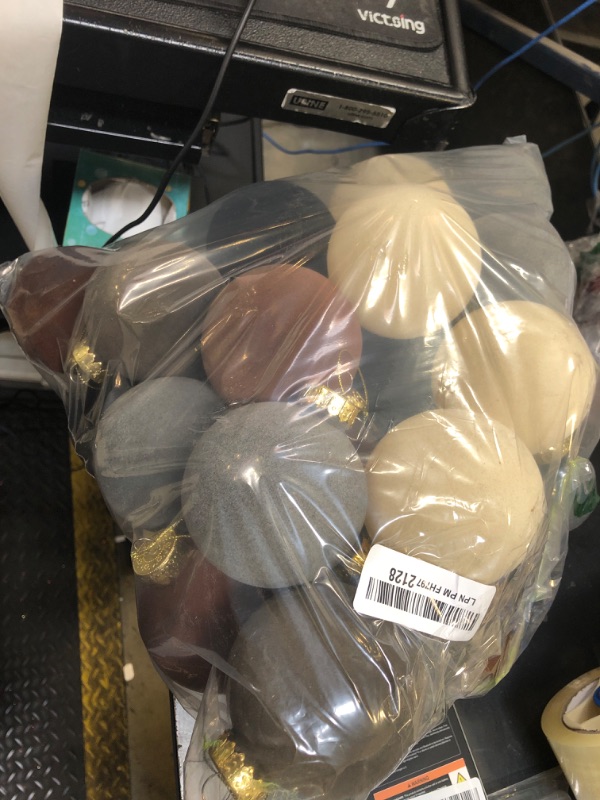 Photo 1 of Gemscream 30 Pcs Brown Velvet Christmas Balls Bulk 3.15 Inch Coffee Flocked Christmas Tree Ball Ornaments, Plastic Xmas Decorative Shatterproof Hanging Ornaments Bulb Loop for Party Holiday