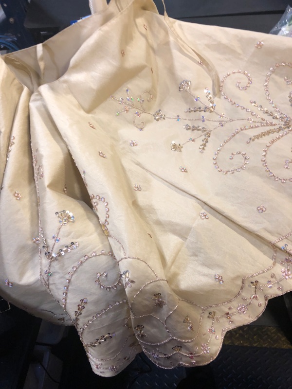 Photo 1 of TREE SHIRT CHRISTMAS