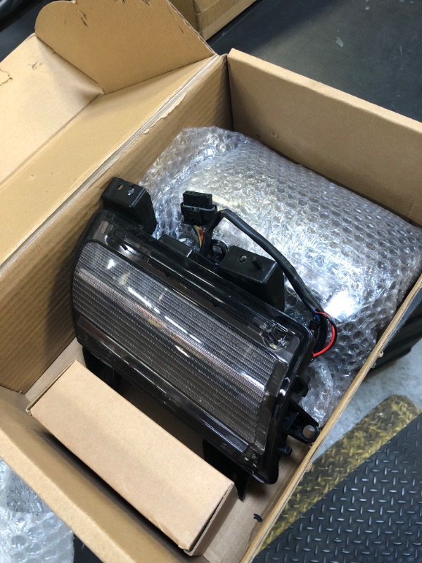 Photo 1 of LitMiRaCle LED Sequential Flashing Turn Signal Lights for Jeep Wrangler JL Sport 2018-2024 Halogen Model Only, Clear Lens Fender Lights Wheel Eyebrow DRL Lamp, 2pcs(Short Version)