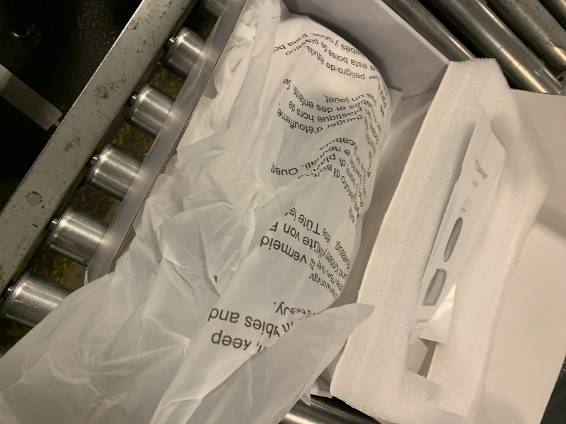 Photo 1 of Hand Massager with 9 Modes and 4 Heating Options for Hot and Cold Therapy Hand and Wrist Massager for Arthritis and Carpal Tunnel Relief, Hand Massager with Heat and Compression,Gift Christmas,White