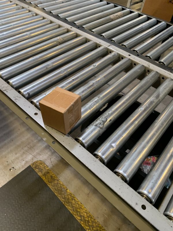 Photo 1 of DZQ Perforated Casting Flask Vacuum Casting, 304 Stainless Steel Flanged with Rubber Sprue Base, Various Sizes for Metal Casting (2" x 2")