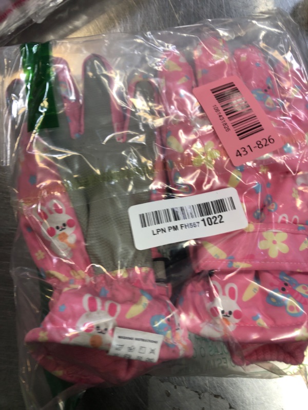 Photo 1 of WRTMBOIF Kids Winter Snow Ski Gloves, Waterproof Cold Weather Insulated Outdoor Snowboard Gloves for Toddler Girls 3-11Y