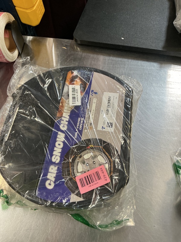 Photo 1 of Snow-Chains Auto Fixing 1 Min Quick Fit Easy Installation Tire-Chains, Portable Reusable Universal Emergency Tire Traction Chain for Passenger Car, Pickup Trucks and SUV - Set of 2 (HKN-150)