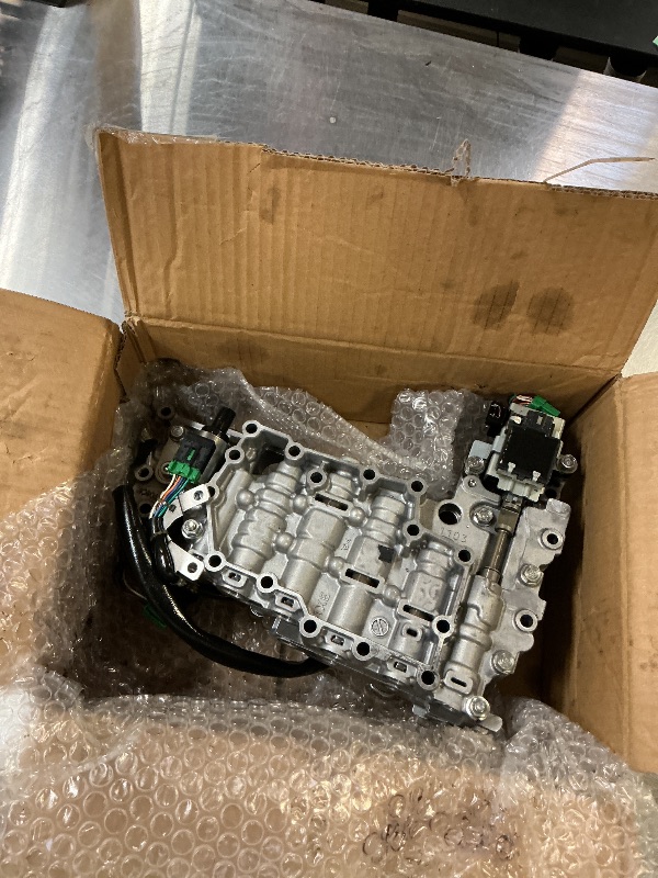 Photo 1 of LSSOCH Transmission Valve Body CVT RE0F09A JF010E Compatible With Murano Maxima Quest Altima JF010E