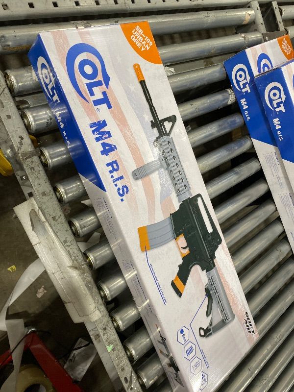 Photo 1 of ***MISSING PARTS NO MAGAZINE***
Colt M4 RIS Airsoft Rifle