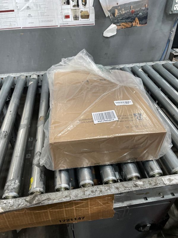 Photo 1 of *CREAM* Chunky Cable Knit Throw Blanket Lightweight Cream 100% Organic Cotton Blanket for Sofa Couch Bed Baby Nursery, Rustic Shabby Chic Modern Farmhouse, 60” x 80” Give Laundering Bag