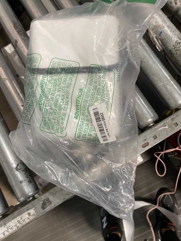 Photo 1 of 0.8 Gallon/3L Compost bin Kitchen, for use on countertops or Under Sinks, Hanging Trash can with lid, for Cupboard/Bathroom/Bedroom/Office/Camping, Mountable Indoor Compost Bucket(White)