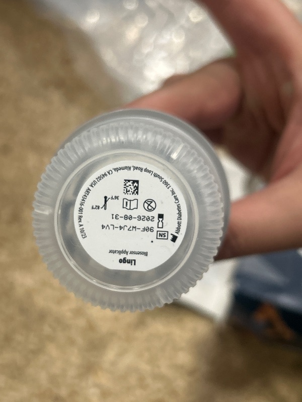 Photo 1 of ***MISSING PARTS***
Lingo Continuous Glucose Monitor (CGM). Made by Abbott. Optimize Your Nutrition with Real-time Glucose Data & Insights. 1 Lingo biosensor lasts up to 14 Days*. Works with iOS and Android. US Only.