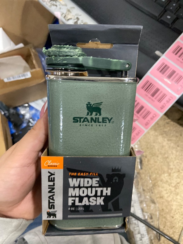 Photo 1 of **DAMAGED CAP ** Stanley Classic Easy Fill Wide Mouth Flask 8 oz | Leakproof Hip Flask | Hinge Connected Never Lose Cap | Insulated Stainless Steel Liquor Container | BPA-Free | Hammertone Green