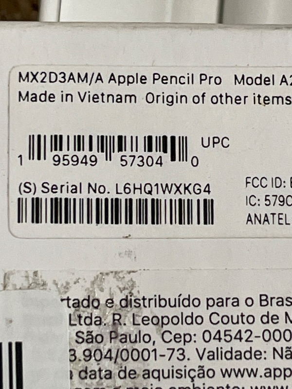 Photo 1 of ***FOR PARTS ONLY / DAMAGED PENCIL*** Apple Pencil Pro: Latest Model - Device Compatibility Check Required - Pixel-Perfect Precision, Tilt and Pressure Sensitivity, Perfect for Note-Taking, Drawing, and Art. Charges and Pairs Magnetically