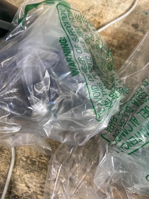 Photo 1 of 1 inch Barbell collars clamps 2 pack Barbell Clamp, Exercise Collars 1"(25mm) Quick Release Pair of Locking Collar Clips for Workout Weightlifting Fitness Training