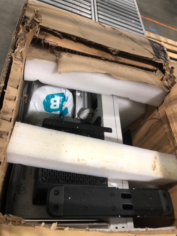 Photo 1 of Thermaltake Arctic i360 Liquid-Cooled PC (Intel i5-11600K, RTX 3060, 16GB RGB 3600Mhz DDR4 ToughRAM RGB Memory, 1TB NVMe M.2, WiFi, Win 10 Home) Gaming Desktop Computer P3WT-Z590-A36-LCS