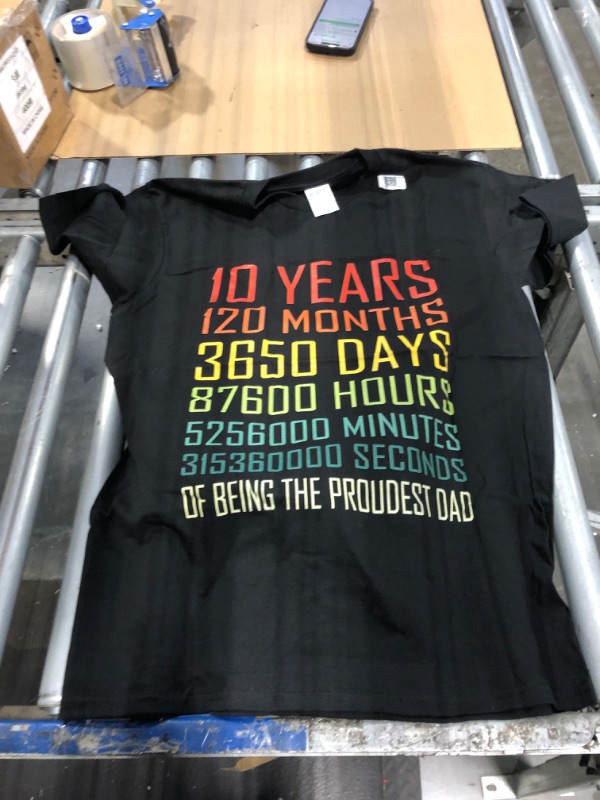 Photo 1 of 10 YEARS DAD SHIRT BLACK SIZE MEDIUM