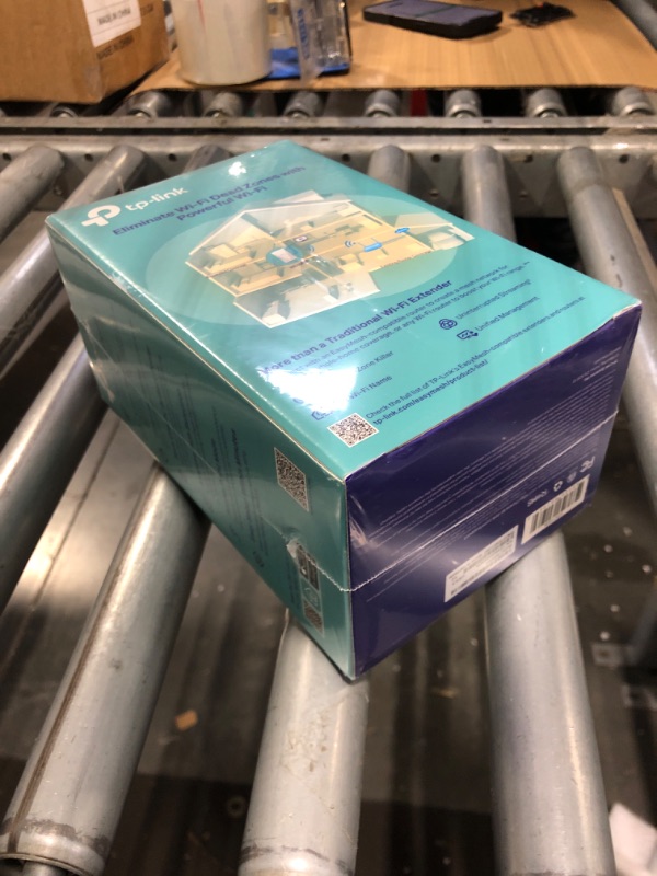 Photo 1 of **FACTORY SEALED*** TP-Link AX1800 WiFi 6 Extender Internet Booster, Covers up to 1500 sq.ft and 30 Devices, Dual Band Wireless Signal Booster Repeater, Gigabit Ethernet Port, AP Mode, OneMesh Compatible(RE600X)