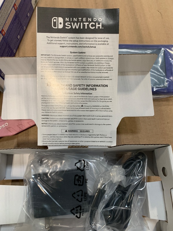 Photo 1 of ****  S/N XJW80011113340  *******Nintendo Switch Lite - Blue