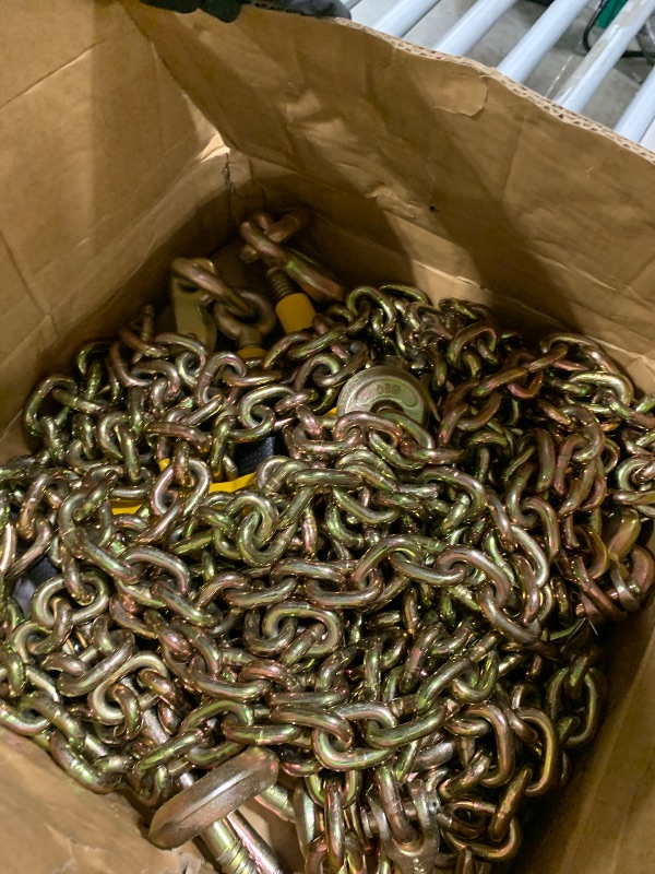 Photo 1 of ** USED** VEVOR Ratchet Chain Binder 2PCS, 3/8"-1/2" Heavy Duty Load Binders, with G80 Chains 12000 lbs Secure Load Limit, Labor-saving Anti-skid Handle, Tie Down Hauling Chain Binders for Flatbed Truck Trailer