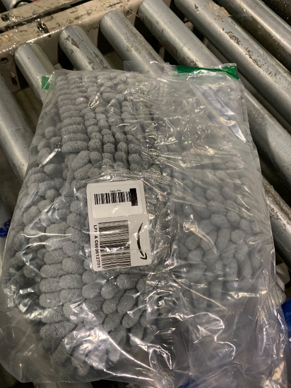 Photo 1 of ***SIMILAR**

 Toilet Rugs U-Shaped 24x20, Extra Soft Absorbent Chenille Contour Bathroom Rugs for Toilet, Dry Quickly, Machine Washable, Non-Slip Bath Mat, Grey