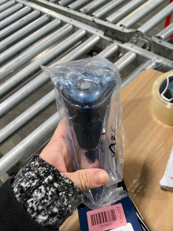 Photo 1 of Electric Razor for Men, Electric Shaver for Men Face, with Pop Up Trimmer Waterproof Wet Dry Rechargeable Shaver 1124 2