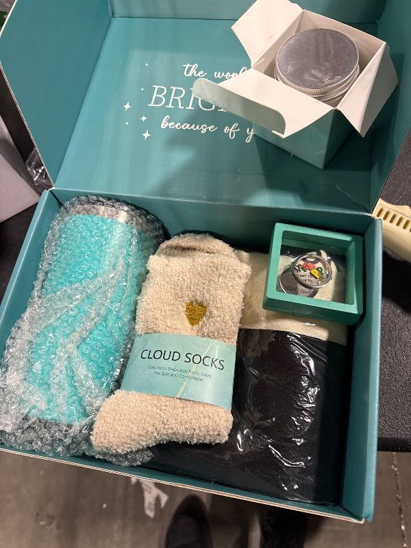 Photo 1 of **SIMILAR BUT FOR RETIREMENT**
Suhctuptx Nurse Gifts for Women, Rn Appreciation Gift Set Nurses Week Set Graduation Box Christmas Basket for Nurses Female Nursing Student with Canvas Beach Tote Bag Tumbler Keychain Teal