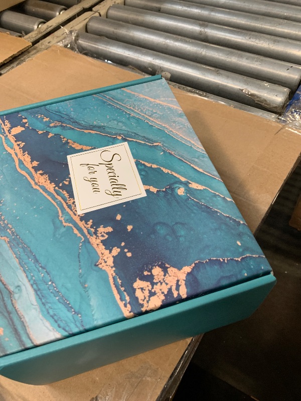 Photo 1 of **SIMILAR BUT FOR RETIREMENT**
Suhctuptx Nurse Gifts for Women, Rn Appreciation Gift Set Nurses Week Set Graduation Box Christmas Basket for Nurses Female Nursing Student with Canvas Beach Tote Bag Tumbler Keychain Teal