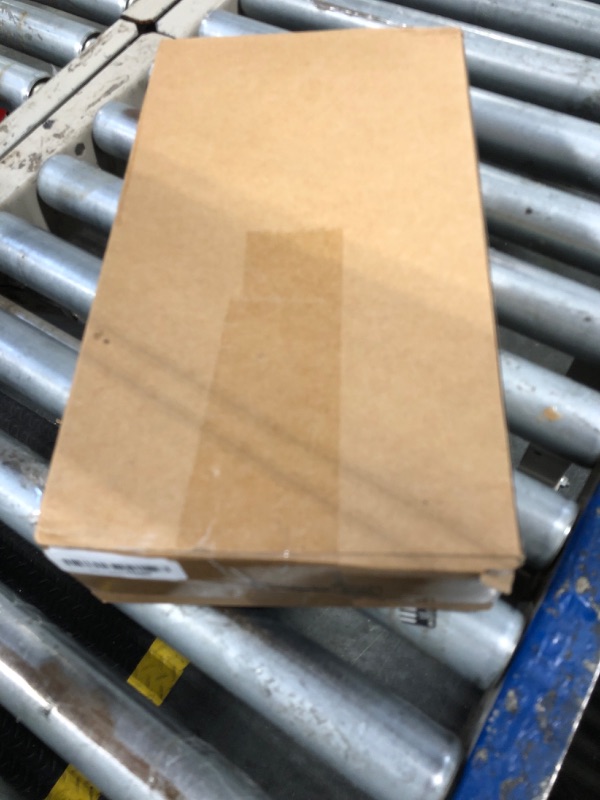 Photo 1 of Baderke Clear Plastic Cups with Strawless Sip Lids Disposable Round Bottom Togo Cups for Coffee Smoothie Cold Beverage Coffee Shops and Party Catering(18 oz,50 Pcs)